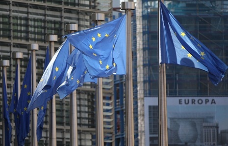 EU Extends Economic Sanctions Against Russia Until February 2016